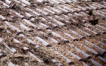 Thames Head roof cleaning companies